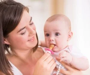 Efectos del chupete en la salud bucal de tu hijo