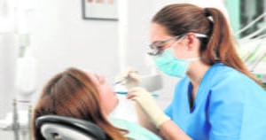 cuanto dura un implante dental implantes en Sevilla